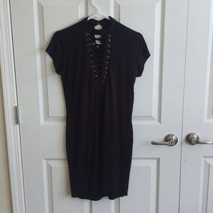 Black bodycon dress